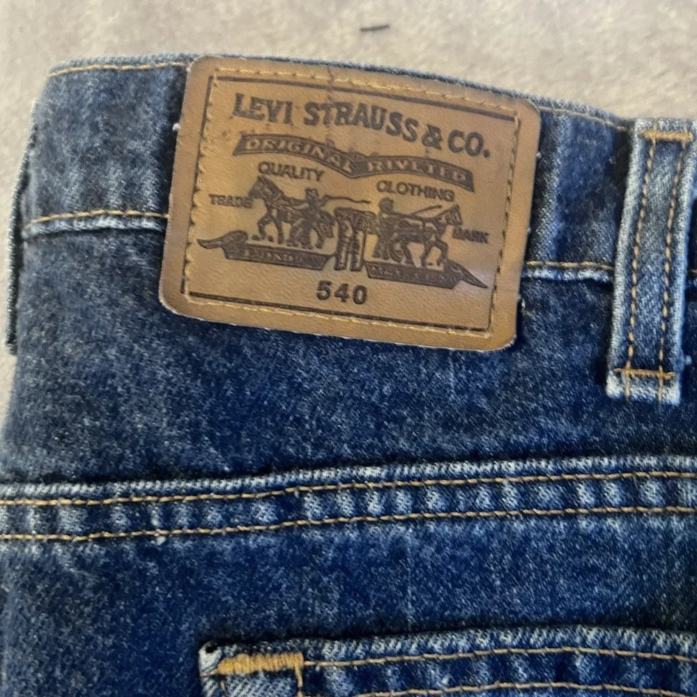 Vintage 90s LEVIS 540 BROWN TAB Relaxed‎ Fit Made In USA Blue Jeans 42X30